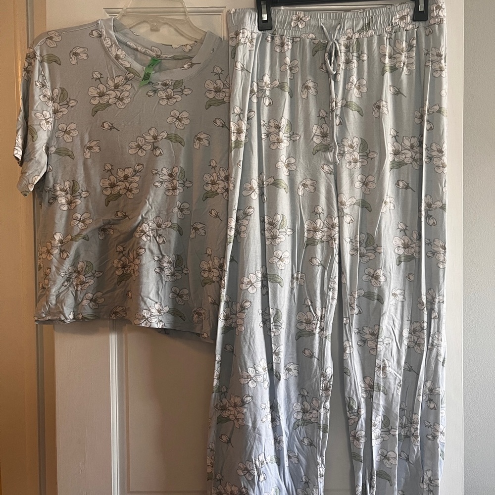 Floral Pajama Set in Light Blue